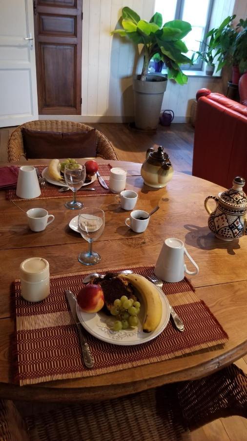 Chambres dans un lieu calme et champêtre Gourgé Extérieur photo