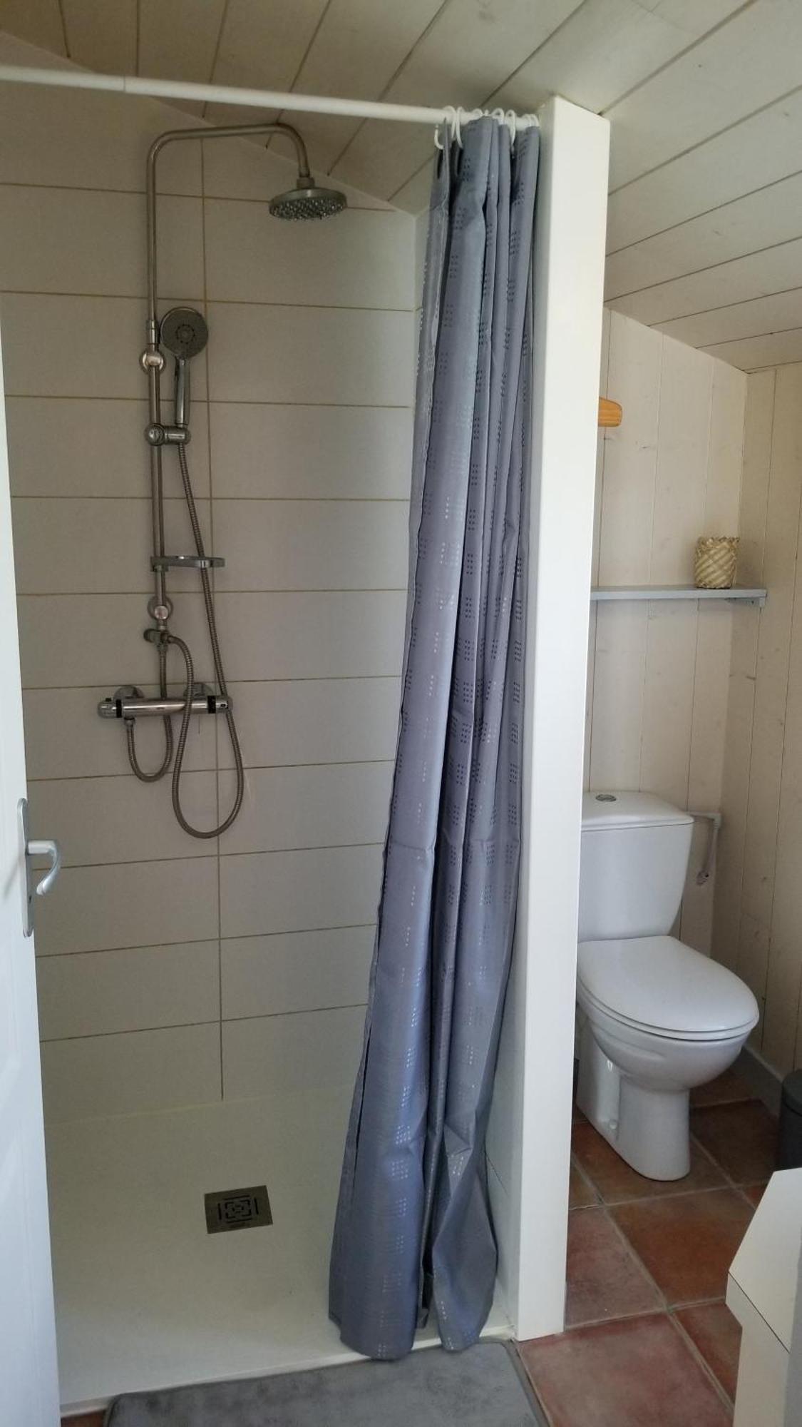 Chambres dans un lieu calme et champêtre Gourgé Extérieur photo